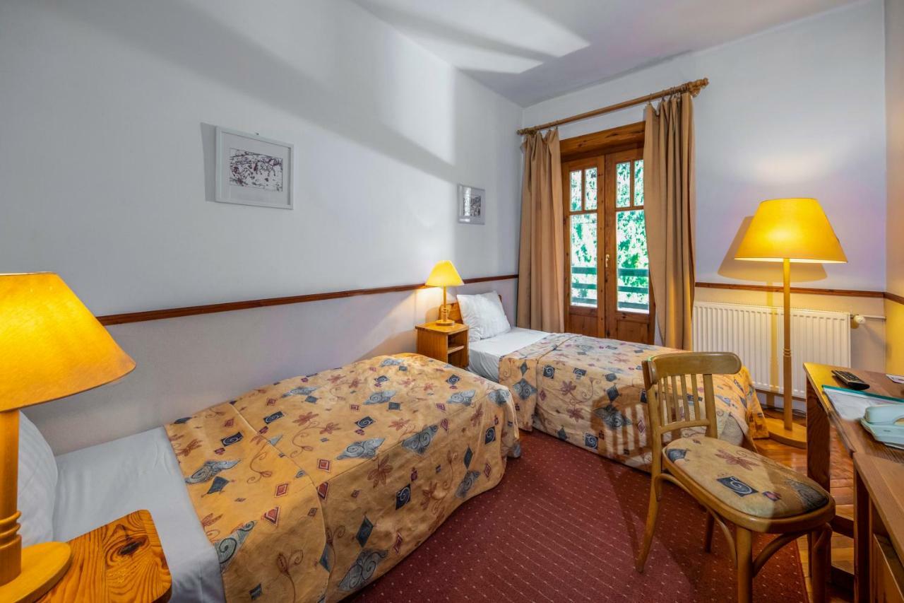 Bakony Hotel Bakonybél Esterno foto