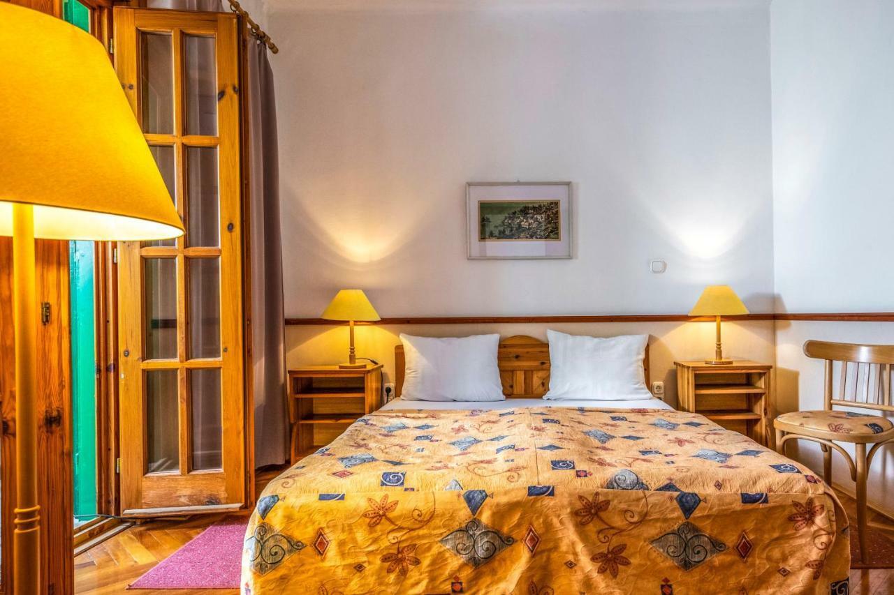 Bakony Hotel Bakonybél Esterno foto